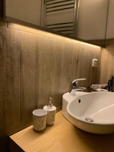Ένα μπάνιο στο La Banchina Holiday Rooms
