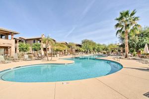 Resort Condo with Pool - 7Mi to TPC Scottsdale! 내부 또는 인근 수영장