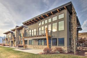 Gallery image of Modern Mountain-View Townhome Less Than 7 Mi to Ski Resorts in Eden