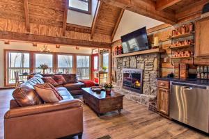 A seating area at Panoramic-View Gatlinburg Cabin with Private Hot Tub