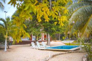 Bassein majutusasutuses Royal Palm Bacalar Cabañas & Lagoon Club või selle lähedal