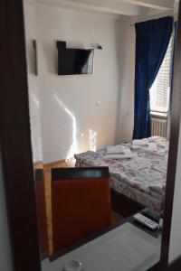 Krevet ili kreveti u jedinici u okviru objekta Exit Labirint Centar