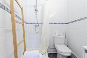 Bilik mandi di La Trouv +28 gambar