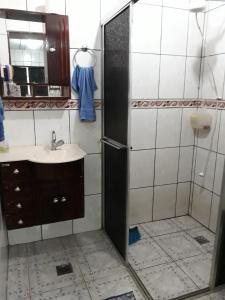 A bathroom at Live Hostel