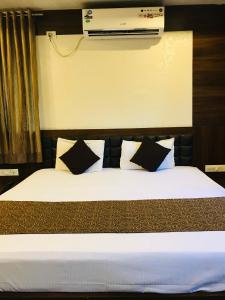 Fotografie z fotogalerie ubytování Liva Rooms v destinaci Nášik + 21 fotografií