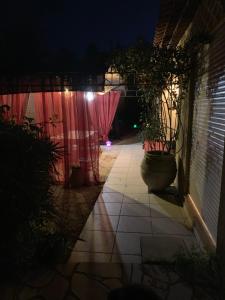 Gallery image of Aux Amandiers in Fréjus