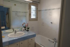 Et badeværelse på Eden Beach + 14 billeder