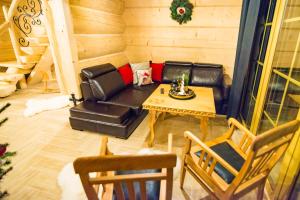 Posedenie v ubytovaní Domek & Apartament Góralski z Jacuzzi Kościelisko