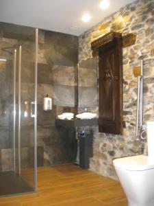 Koupelna v ubytování Casa de Aldea Araceli
