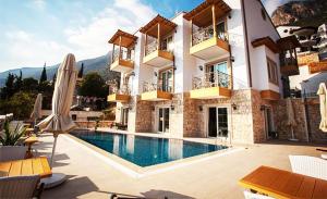 Bazén v ubytování Hotel Aysima nebo v jeho okolí