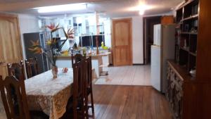 VilcúnVilcún, cabaña 100 mt2, a 38 k del Volcán Llaima的相册照片