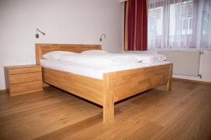 Posteľ alebo postele v izbe v ubytovaní Hotel Sonne