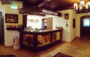 The lobby or reception area at Alte Post