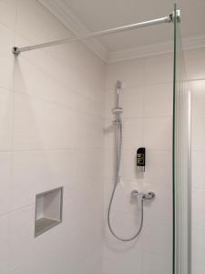 A bathroom at Apartmenthaus Oberlehen