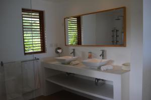 Bathroom sa Villa Noria