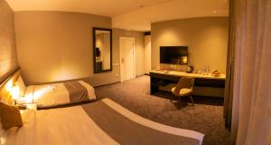 TV a/nebo společenská místnost v ubytování Parkway Inn Hotel & Spa