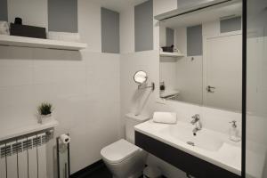 Łazienka w obiekcie Xabarin Rooms