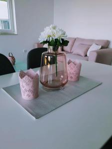 Posedenie v ubytovaní Apartman Bella 1