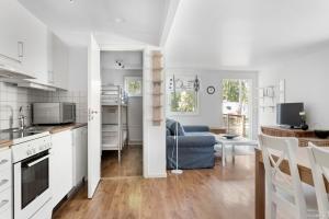 Dapur atau dapur kecil di First Camp Torekov-Båstad