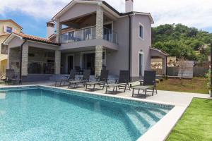 Fotografia z galérie ubytovania Charming villa Fjolla with private pool in Labin v destinácii Labin