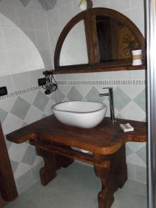 A bathroom at Affittacamere Saint Salod