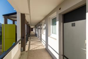 Fotografie z fotogalerie ubytování B&B HOTEL Auxerre Bourgogne v destinaci Monéteau