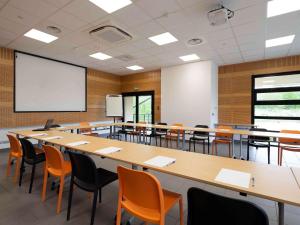 Konferenční prostory v ubytování ibis Styles Vierzon + 37 fotografií