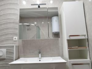 Ett badrum på Apartmani Marjana