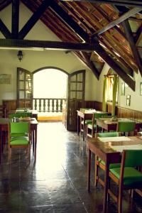 Restoran atau tempat lain untuk makan di Pousada Sonho Verde