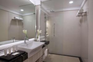 Koupelna v ubytování AIHO Hotel Medan