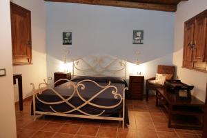 Un pat sau paturi într-o cameră la Fiumara Del Sossio