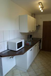 Una cocina o zona de cocina en Gästezimmer zwischen Neckar und Enz