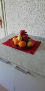 Jídlo v apartmánu nebo okolí
