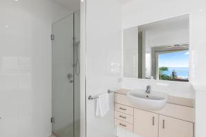 Koupelna v ubytování Relax in stylish comfort, Sunshine Beach