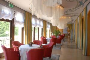 Posezení v ubytování Grand Hotel Astoria