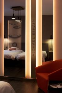 Postel nebo postele na pokoji v ubytování Atlas Hotel Brussels