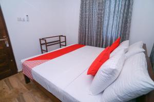 Postel nebo postele na pokoji v ubytování Surf Sea Breeze Apartments