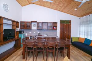 Kuchyň nebo kuchyňský kout v ubytování Surf Sea Breeze Apartments
