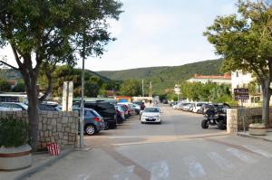 Nespecifikovaný výhled na hory nebo výhled na hory při pohledu z apartmánu