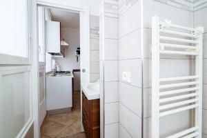 Kuchyňa alebo kuchynka v ubytovaní "6 in centro" guest house