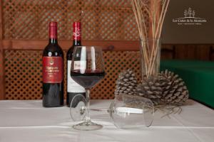 Hotel Restaurante Los Caños de la Alcaiceria italokat is kínál