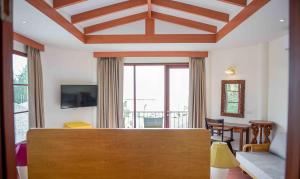 TV a/nebo společenská místnost v ubytování Seaman Resort