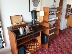 Kuchyň nebo kuchyňský kout v ubytování Hotell Hanöbris på Kivik