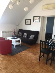 Posedenie v ubytovaní Apartman Lara ***