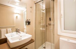 Koupelna v ubytování Aparthotel Silver