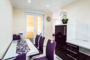 Dapur atau dapur kecil di Apartment Songbird +13 gambar