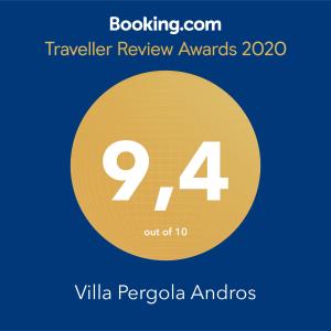 żółty okrąg z numerem cztery i nagrody za ocenę podróżowania tekstu w obiekcie Villa Pergola Andros w mieście Gavrion