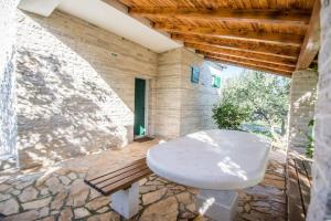 Fotografie z fotogalerie ubytování House Pygmy Cormorant v destinaci Pirovac