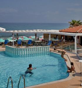 Fotografie z fotogalerie ubytování Jo An Beach Hotel v destinaci Adelianos Kampos