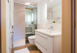 Ένα μπάνιο στο Chalet Belmont +82 φωτογραφίες